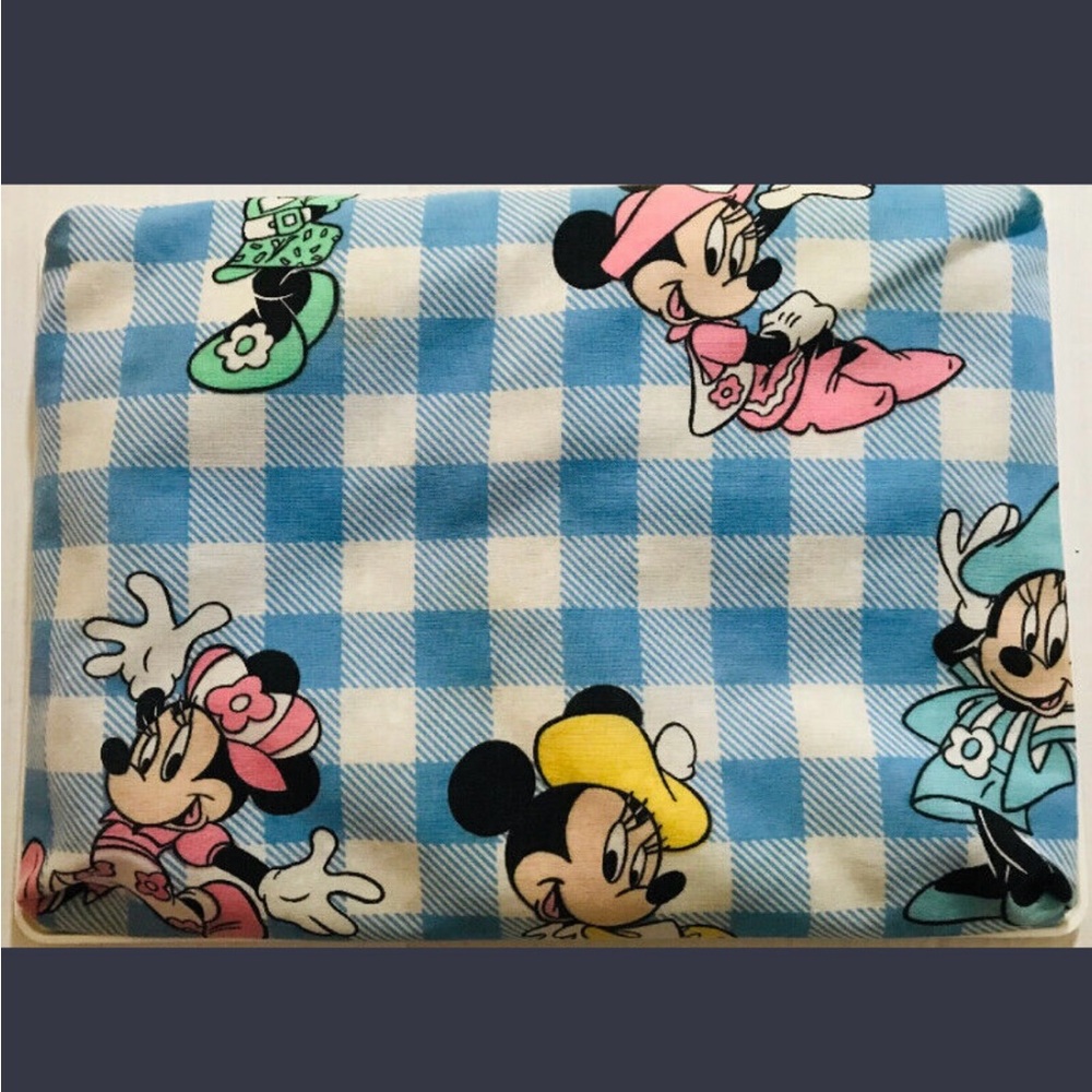 Padded Disney minnie mouse lap desk